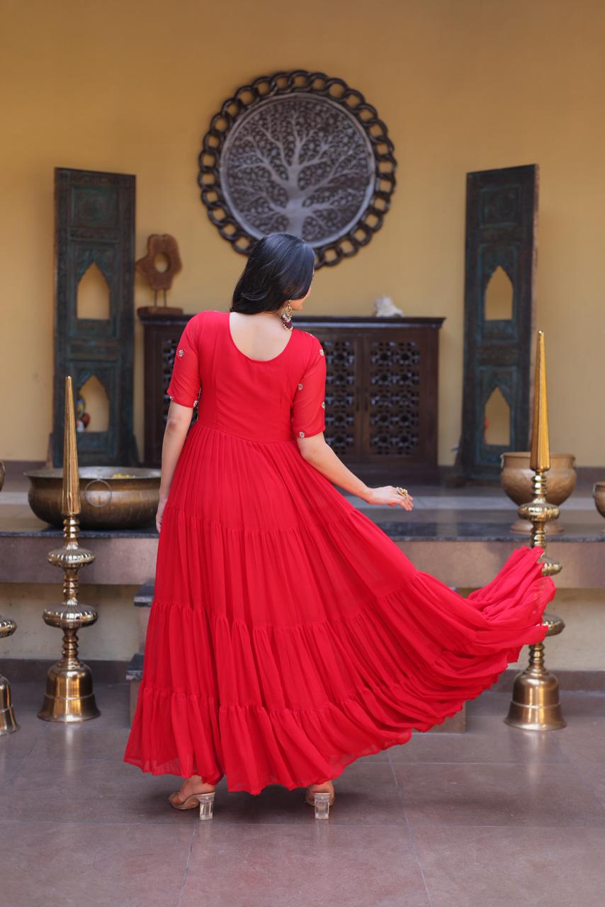 DESIGNER READYMADE GOWN