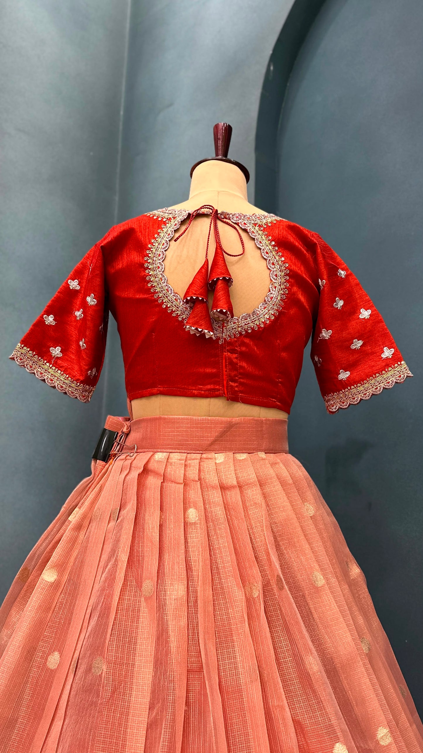 Fully stitched halfsaree