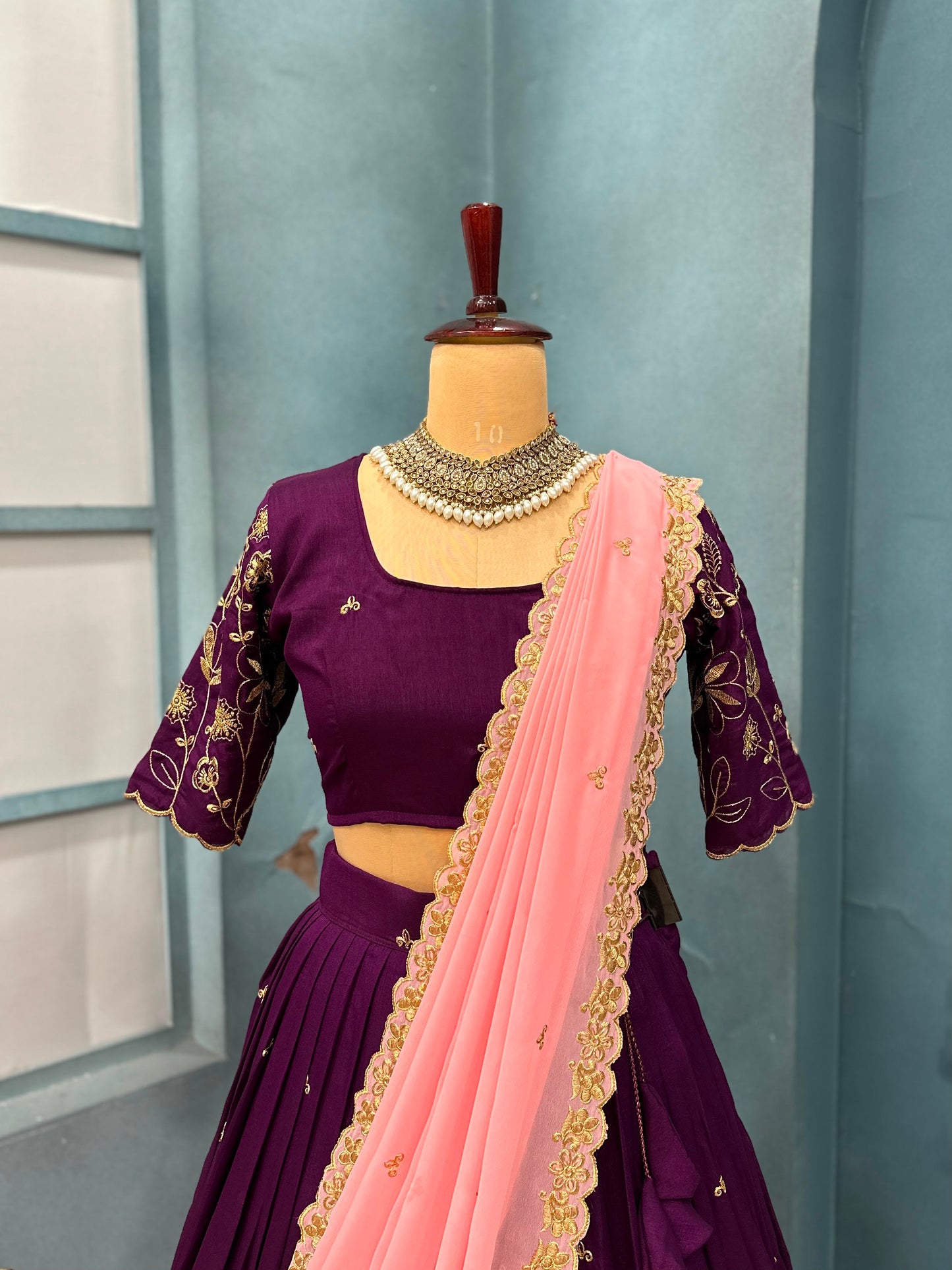 Fully stitched Halfsaree