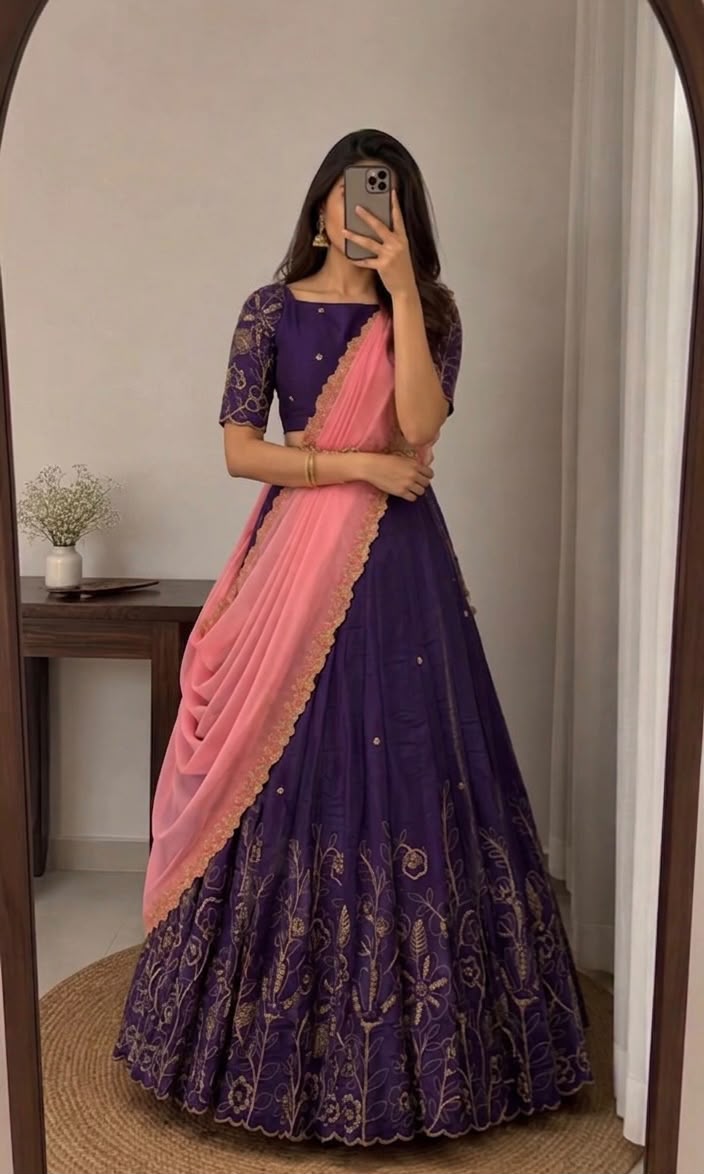 Fully stitched Halfsaree