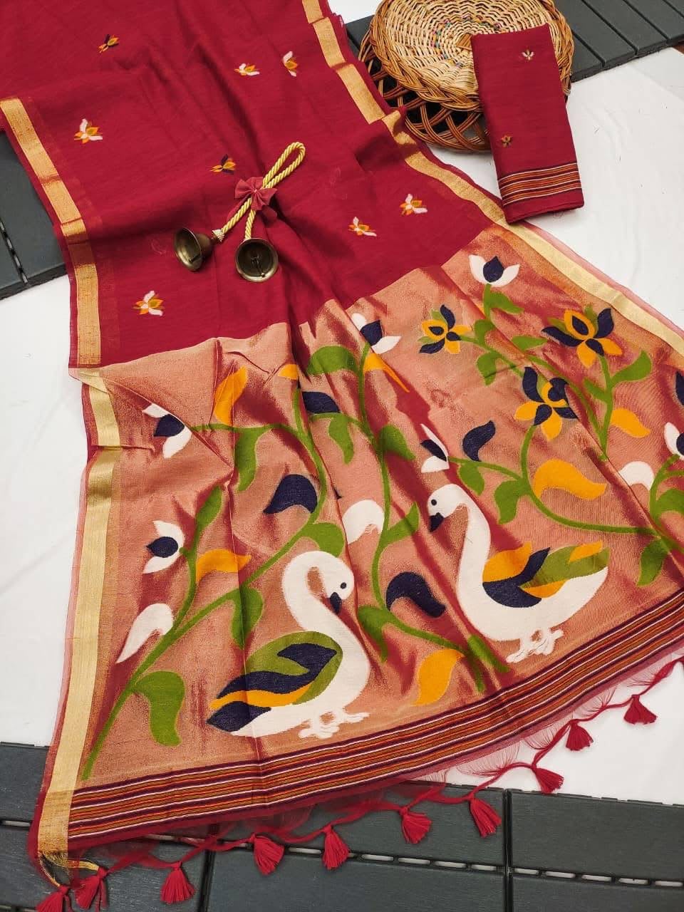Jamdhani saree