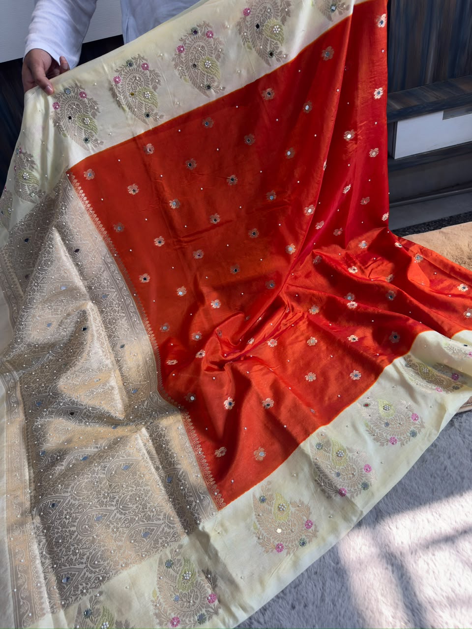 Banarasi viscose saree