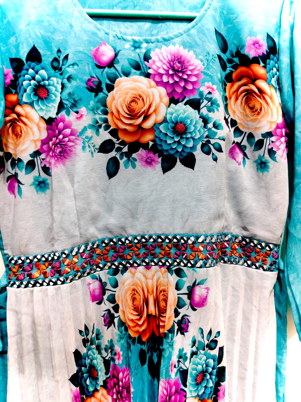 Maxi frocks M size offer