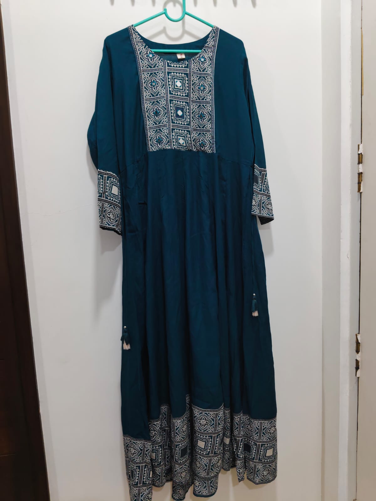 Maxi frocks M size offer