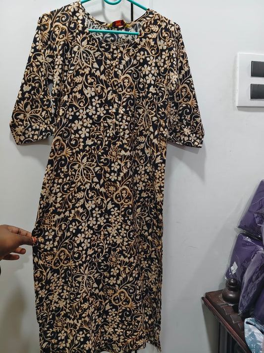 Straight cut kurtis offer