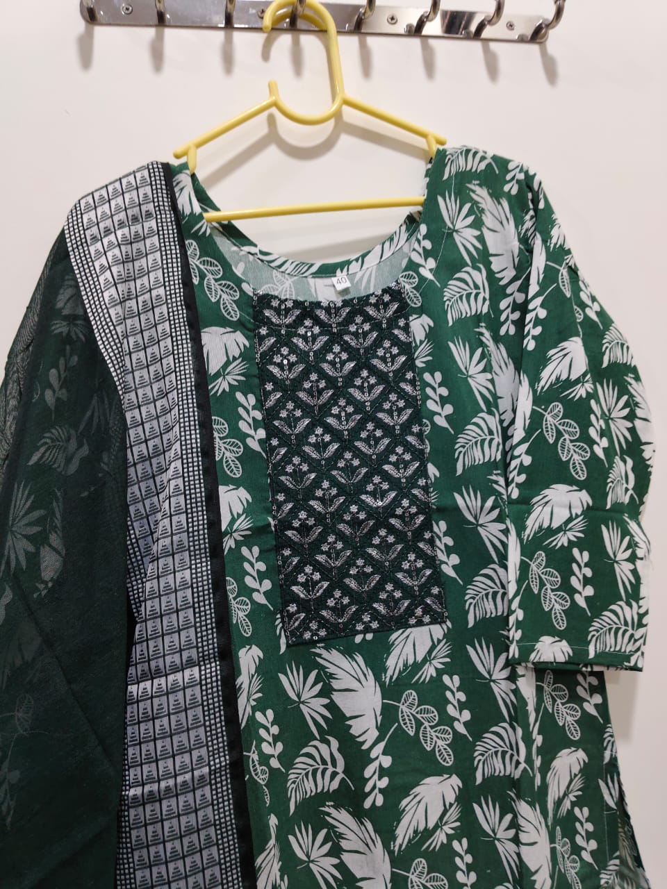 Three piece kurti sets L size offer