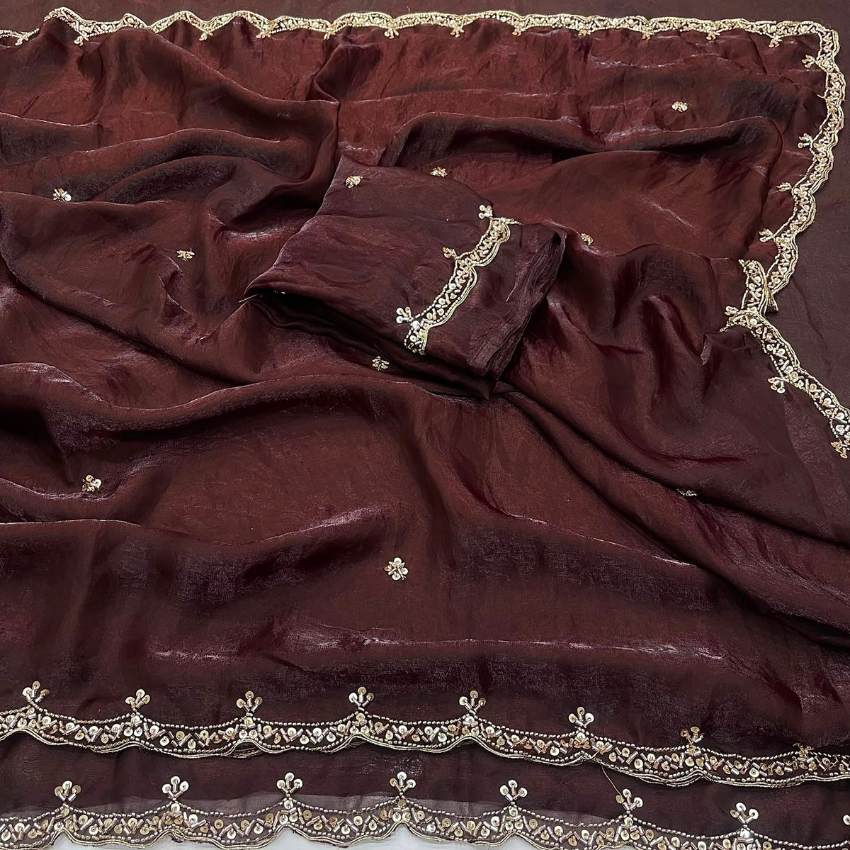 Space silk saree with beautiful bits work