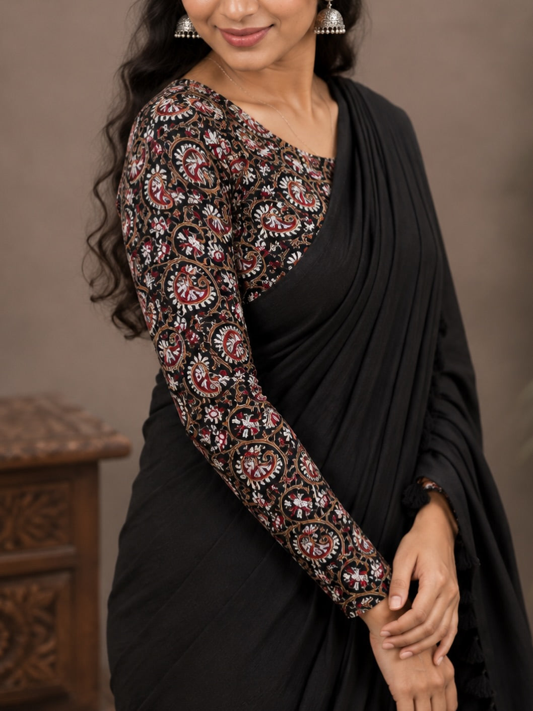 Pure khadi cotton saree with strechable blouse