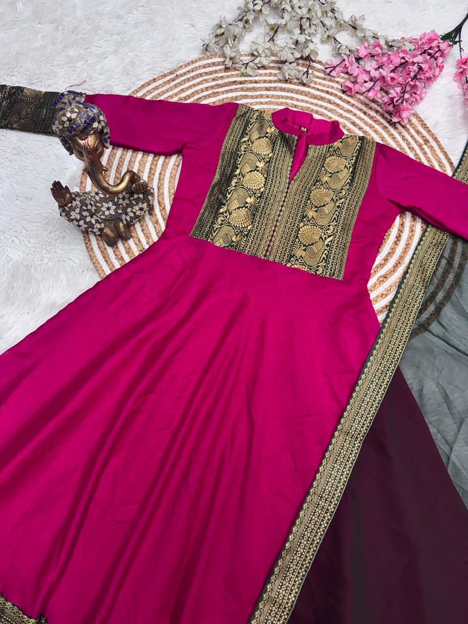 Traditional top with duppata
