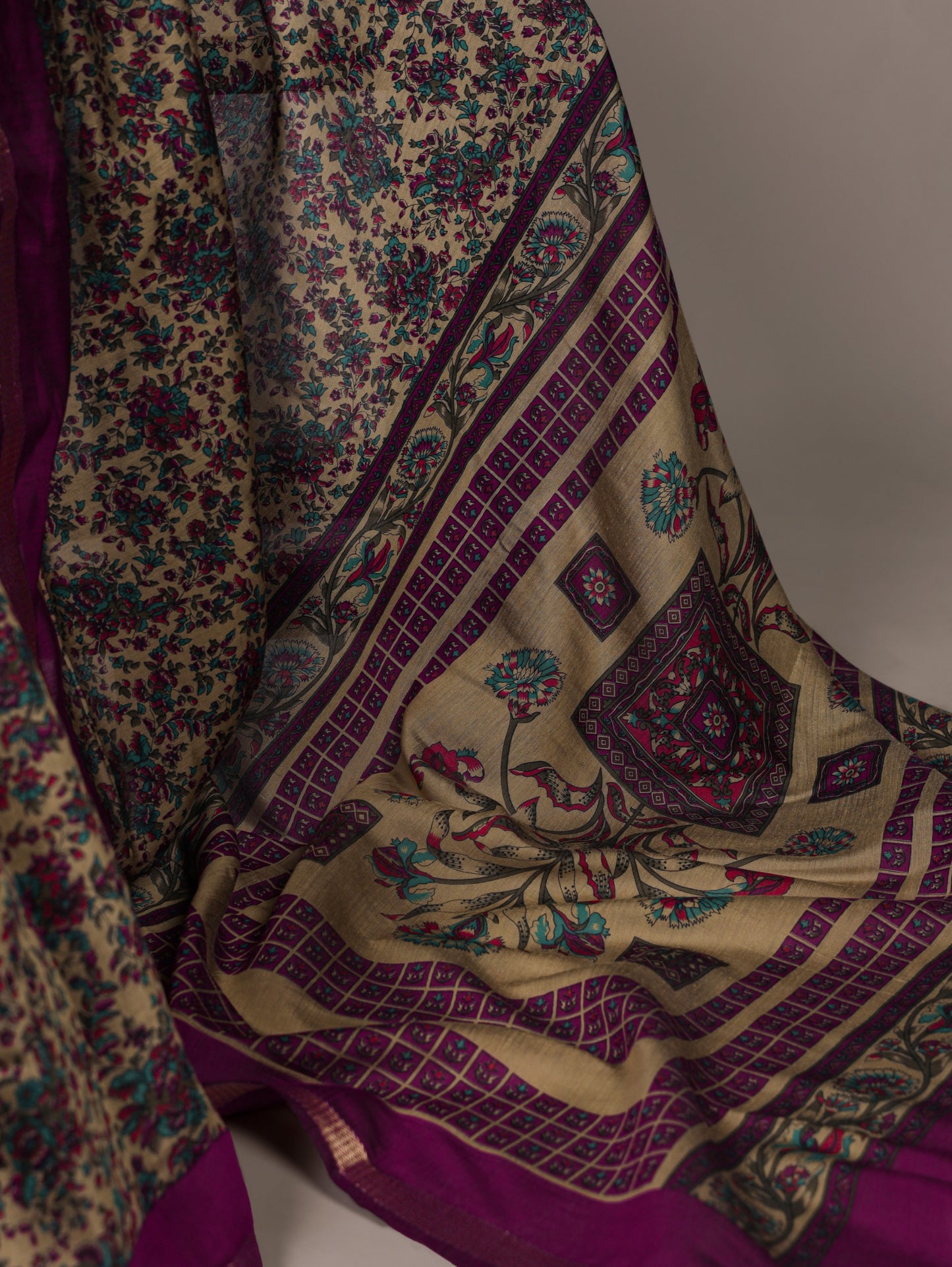 Simple and elegant saree
